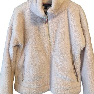 Tommy Hilfiger blush pink pull over sweater. Brand new with tags.